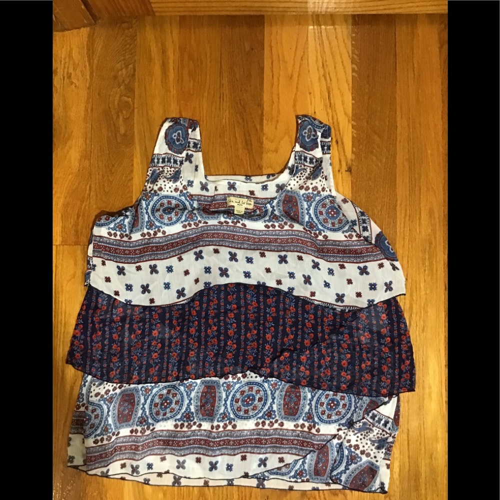 Women’s petite extra-large sleeveless top/blouse